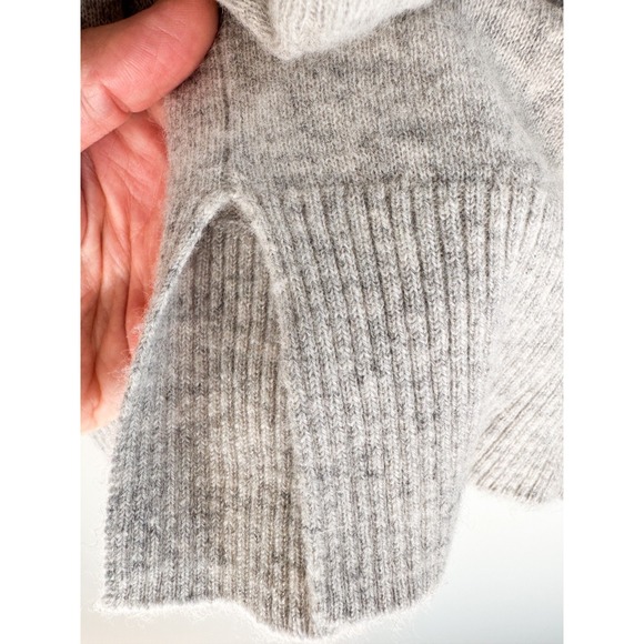 Nordstrom Signature %100 Cashmsere Sweater, size M - Picture 8 of 13